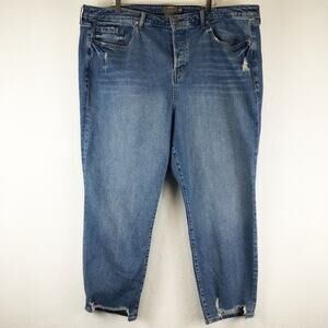 NWT Torrid High Rise Straight Leg Artisan Hem Cropped Denim Jeans Plus Size 24R